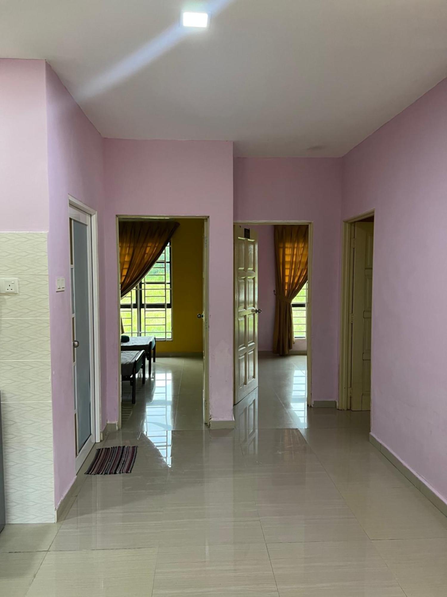 D' Totok Housestay Σεπάνγκ Εξωτερικό φωτογραφία